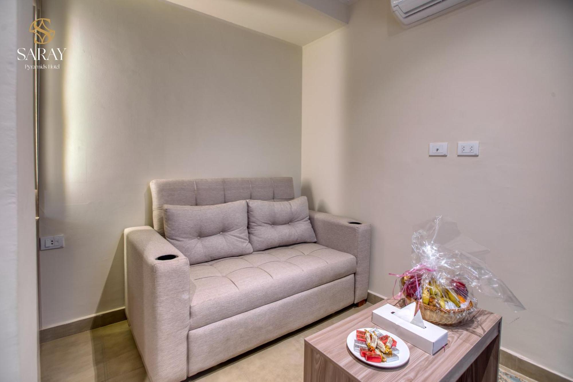 Saray Pyramids & Museum View Hotel Kafret el-Gabal Δωμάτιο φωτογραφία